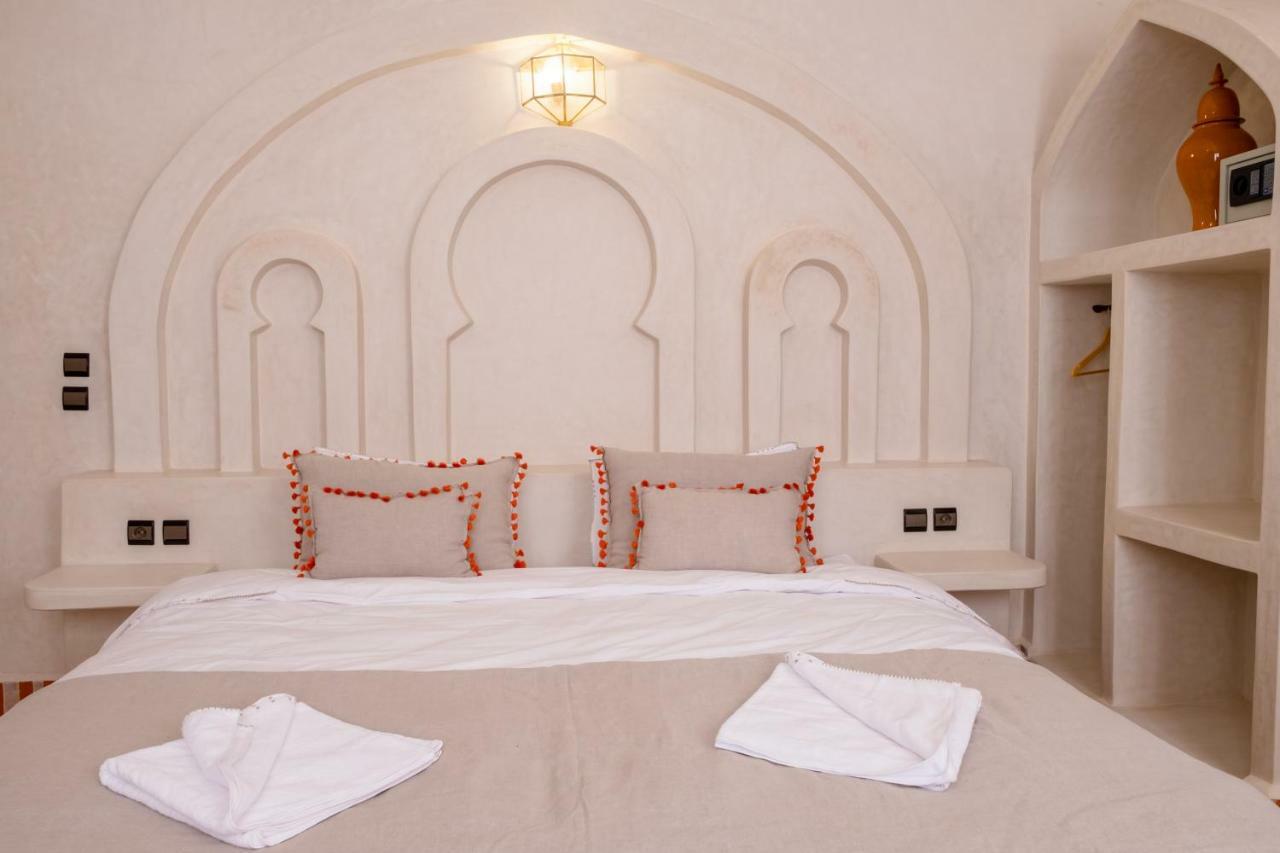 Riad Chebbi Merzouga Luaran gambar